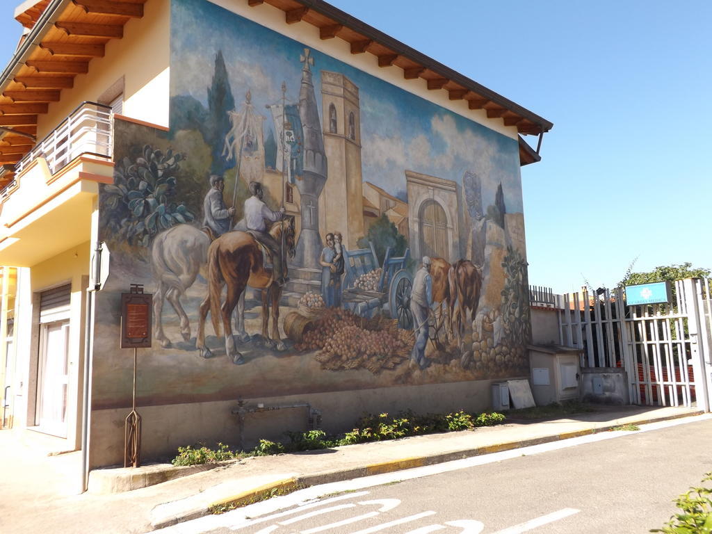 Hotel Sagittario San Sperate Bagian luar foto