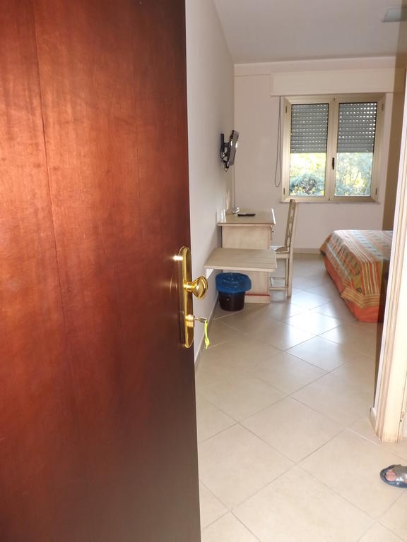 Hotel Sagittario San Sperate Bagian luar foto