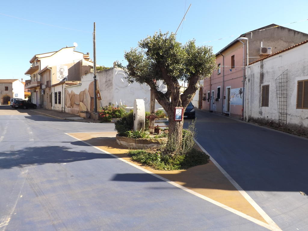 Hotel Sagittario San Sperate Bagian luar foto