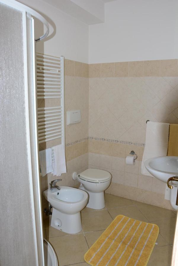 Hotel Sagittario San Sperate Bagian luar foto
